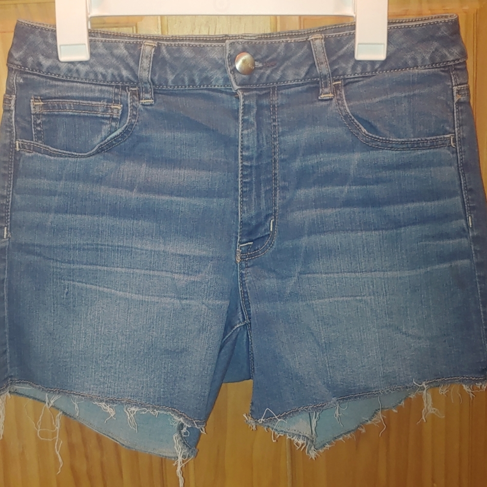 American eagle high rise shortie